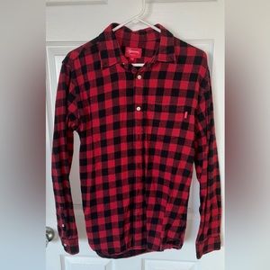 Supreme Flanel Red/black checkered shirt.